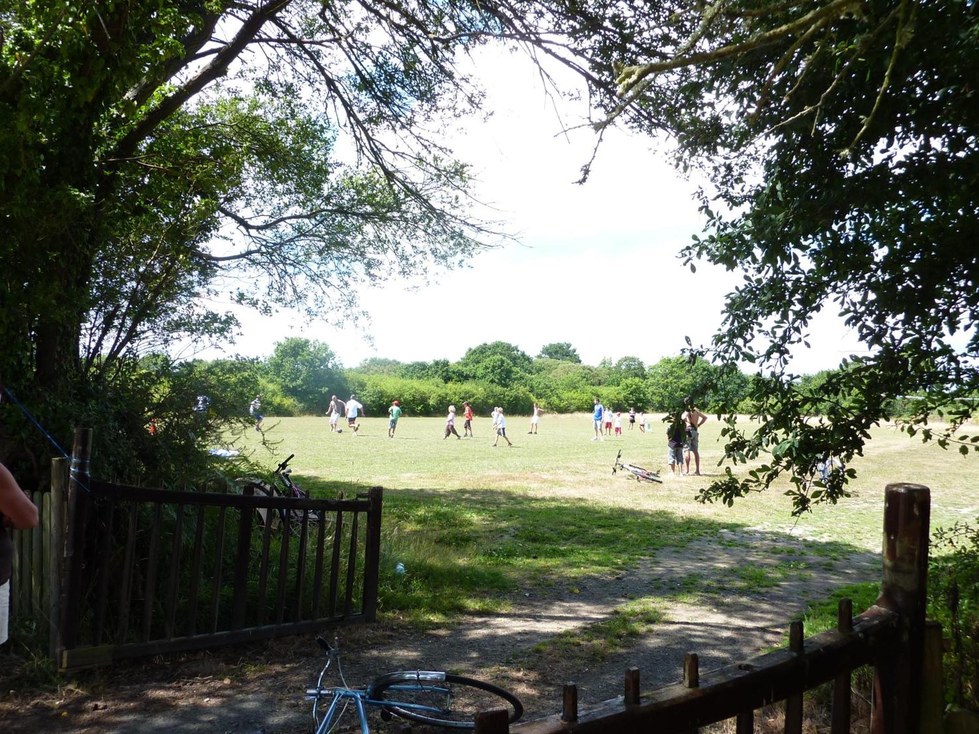 Camping Kost Ar Moor Fouesnant Esterno foto